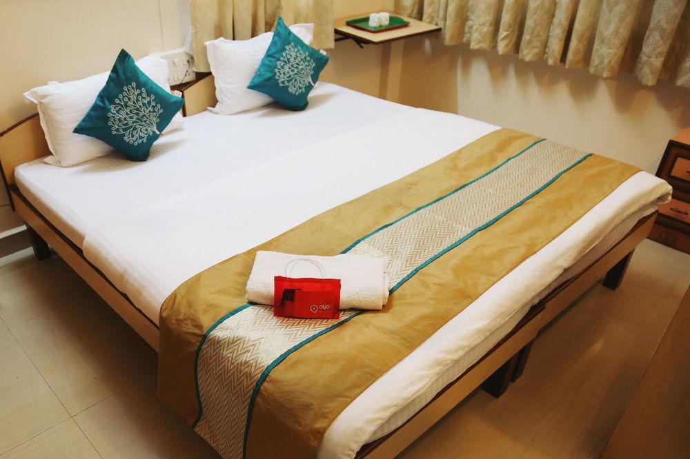 بونة Oyo 946 Royce Studio Apartments المظهر الخارجي الصورة